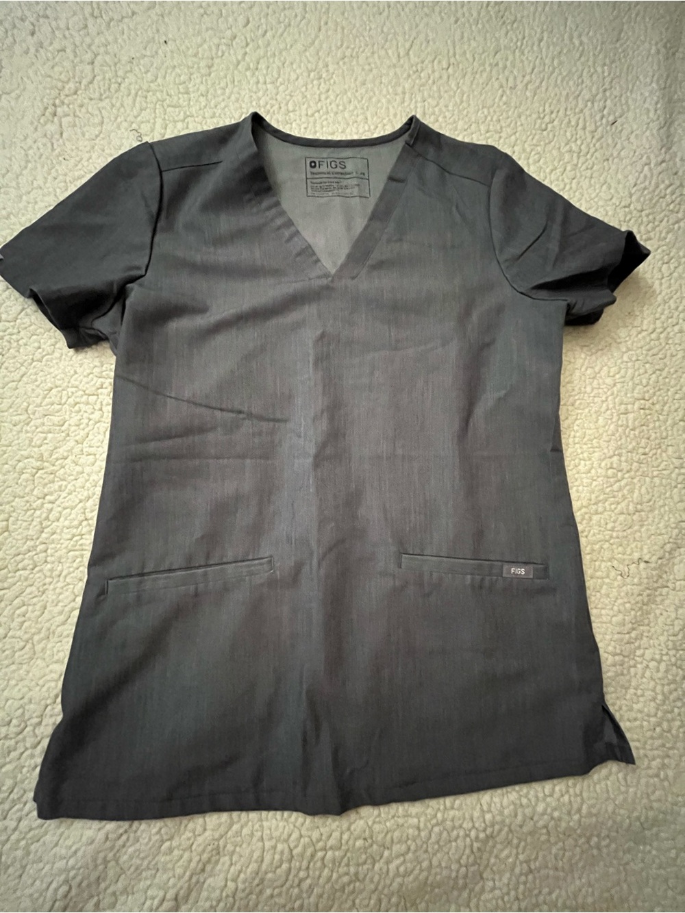 Figs Men's Charcoal V-Neck Scrub Top